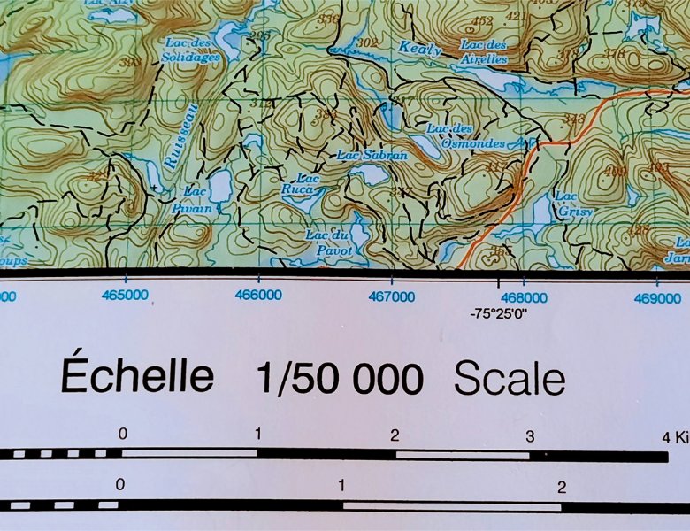 Une carte  à l'échelle 1 : 50 000